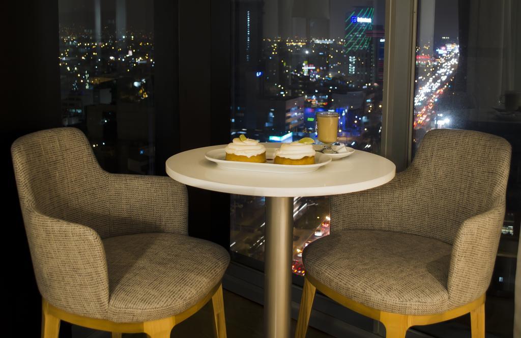 Ramada Encore By Wyndham Lima San Isidro Eksteriør billede
